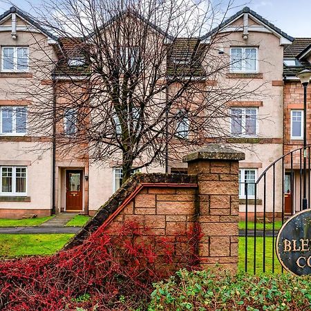 4 Bedroom Townhouse In Stirling Exterior photo